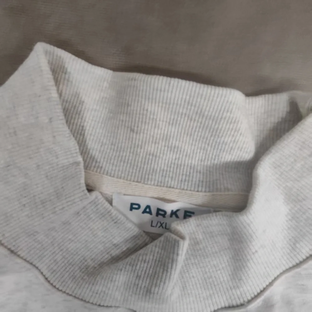 PARKE Gray And Maroon Mock Neck Sweatshirt - Picture 4 of 7